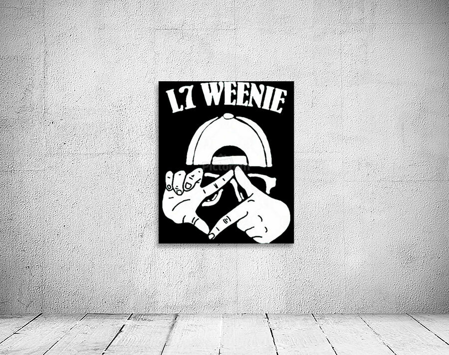 L7 33 Wall Preview