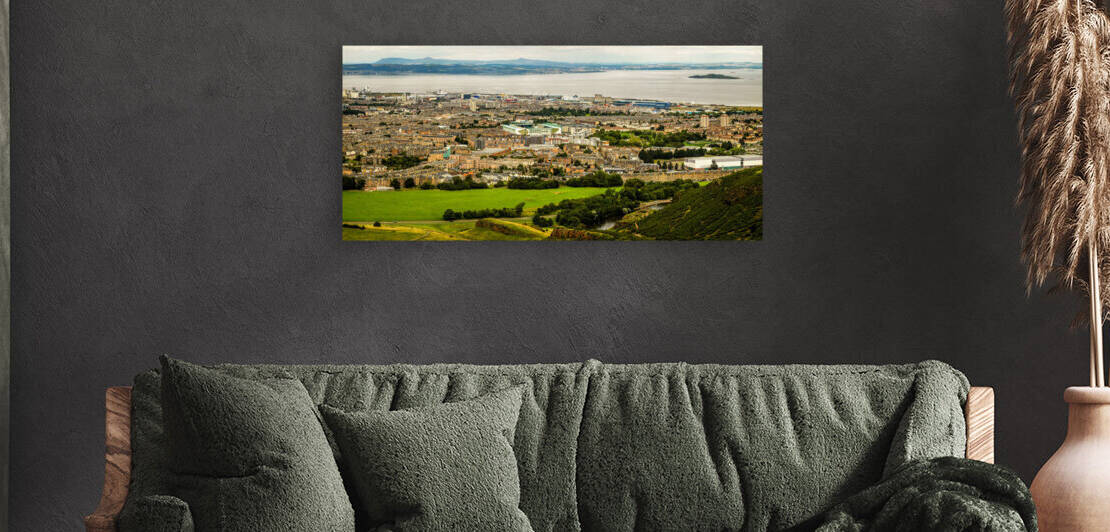 Edinburgh Unveiled: A Breathtaking View from Arthurs Seat by Big Picture Diaries