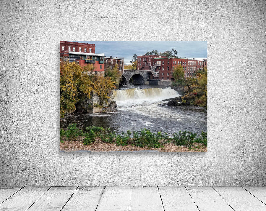 Middlebury Falls Wall Preview