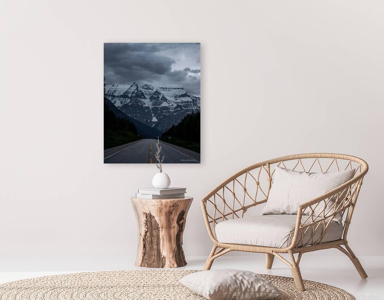 Mount Robson  moody Reproduction