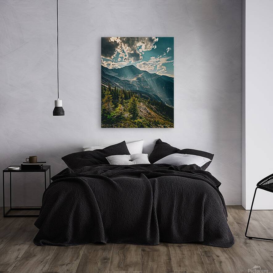 Sunray over the mountain Reproduction