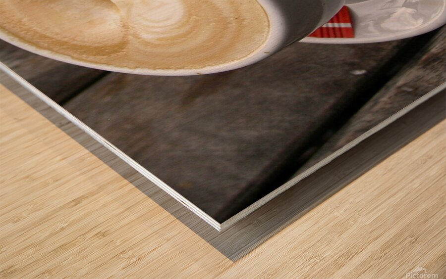 Sinking heart cafe Wood print