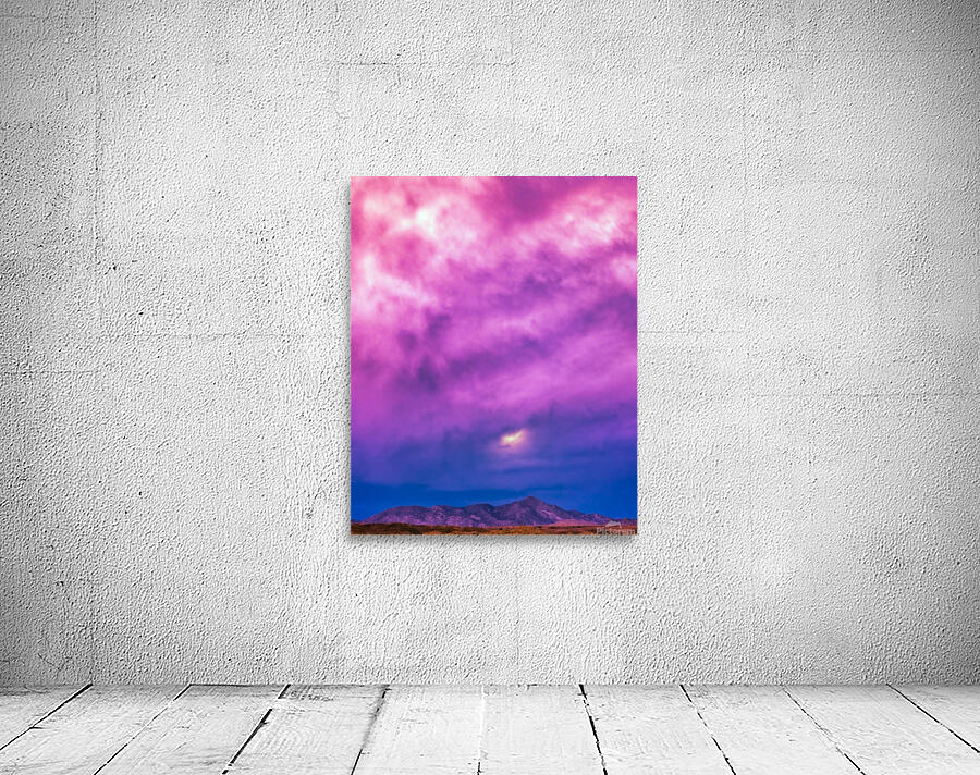 IR Moon 5 Wall Preview