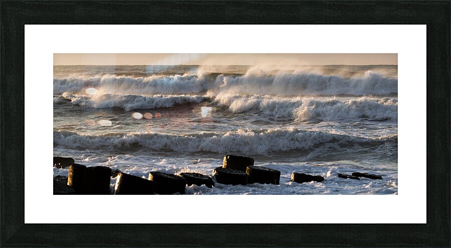 Waves over a jetty 3602 Picture Frame print