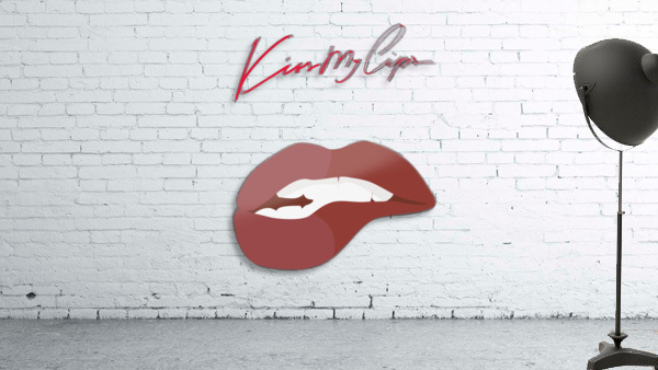 Kiss5AA Wall Preview