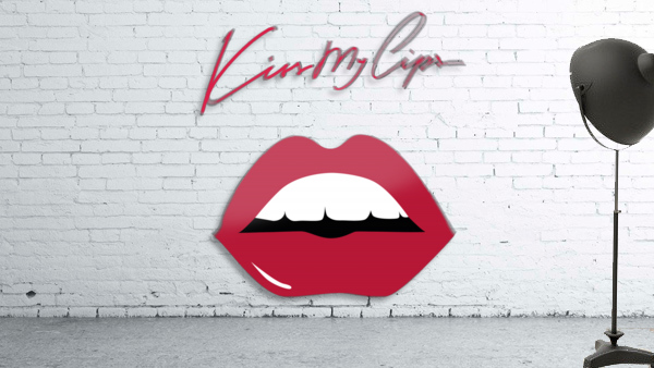 Kiss114A Wall Preview