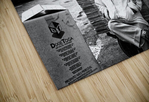 Cardboard Guy Glauco Meneghelli puzzle