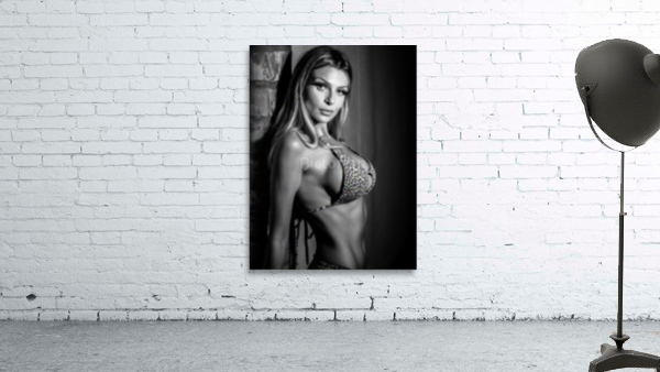 Halftone Portrait Wall Preview
