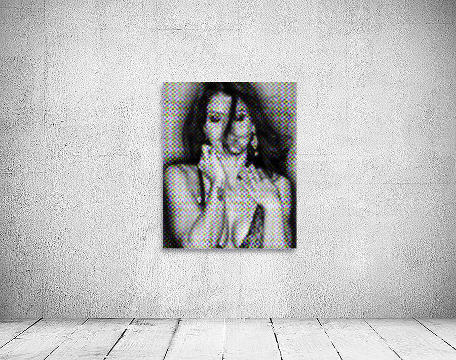 Brunette Wall Preview