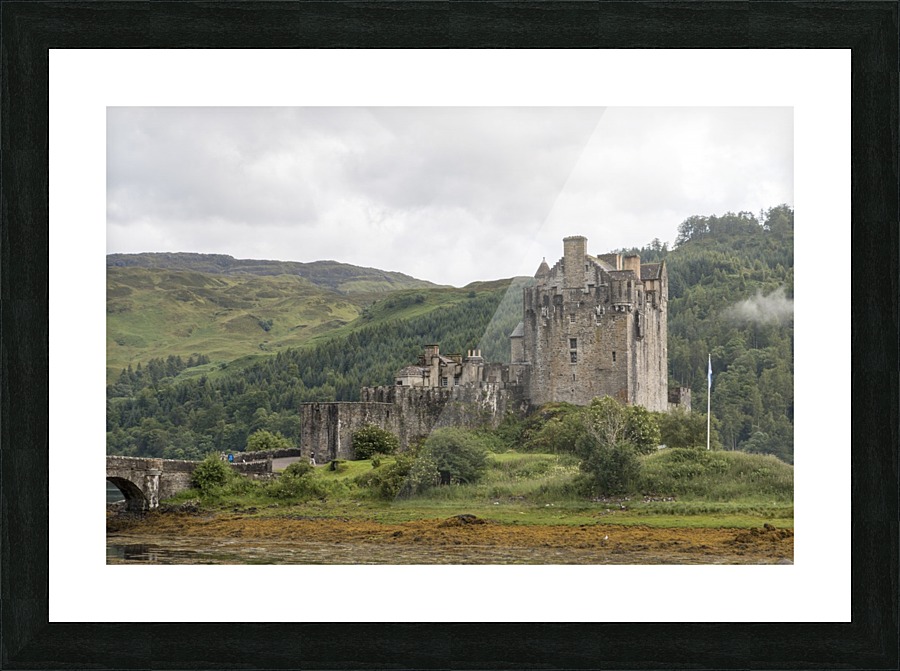 Eilean Donan Castle Picture Frame print