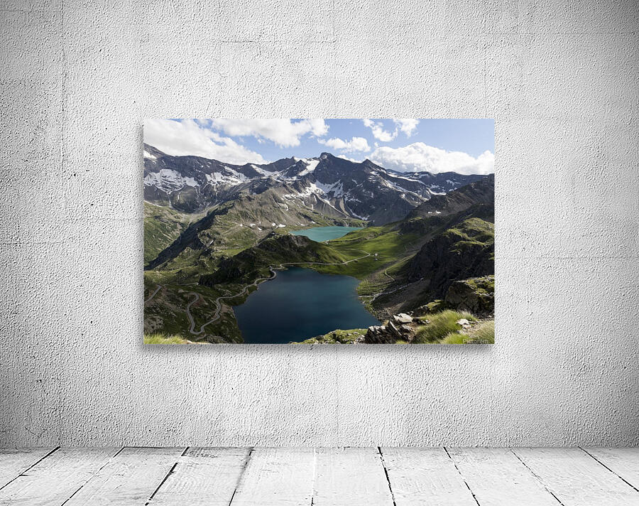 Gran Paradiso Wall Preview