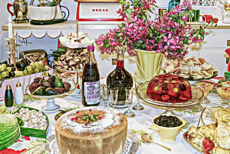 2002 Baycrest Tables of Distinction by Thea Menagh
