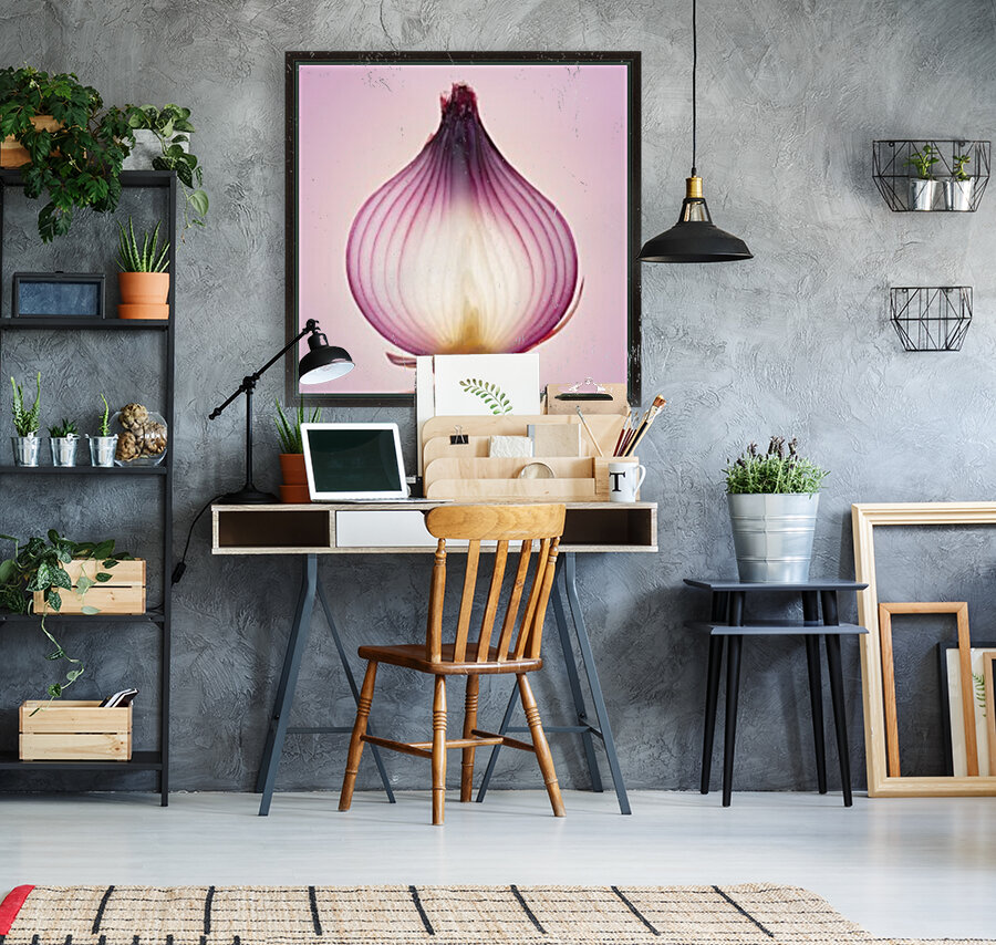 Red Onion Translucent layers Reproduction
