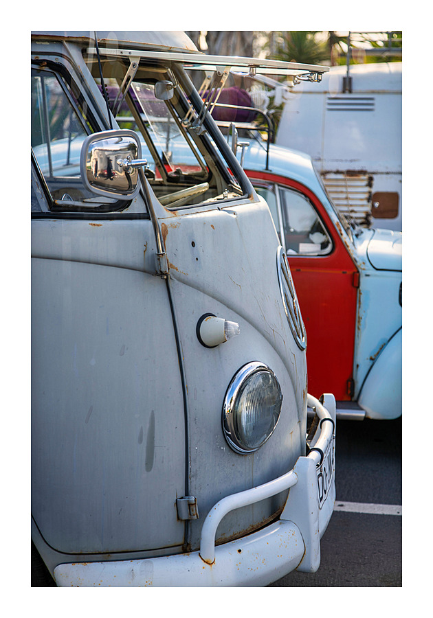Old VW in California Picture Frame print
