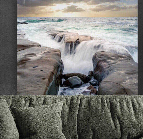 High tide in La jolla by Yves COUTURIER