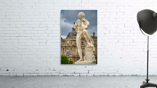 Luxembourg statue Wall Preview