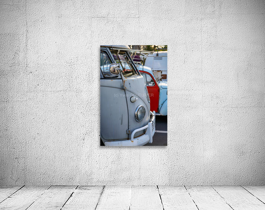 Old VW in California Wall Preview