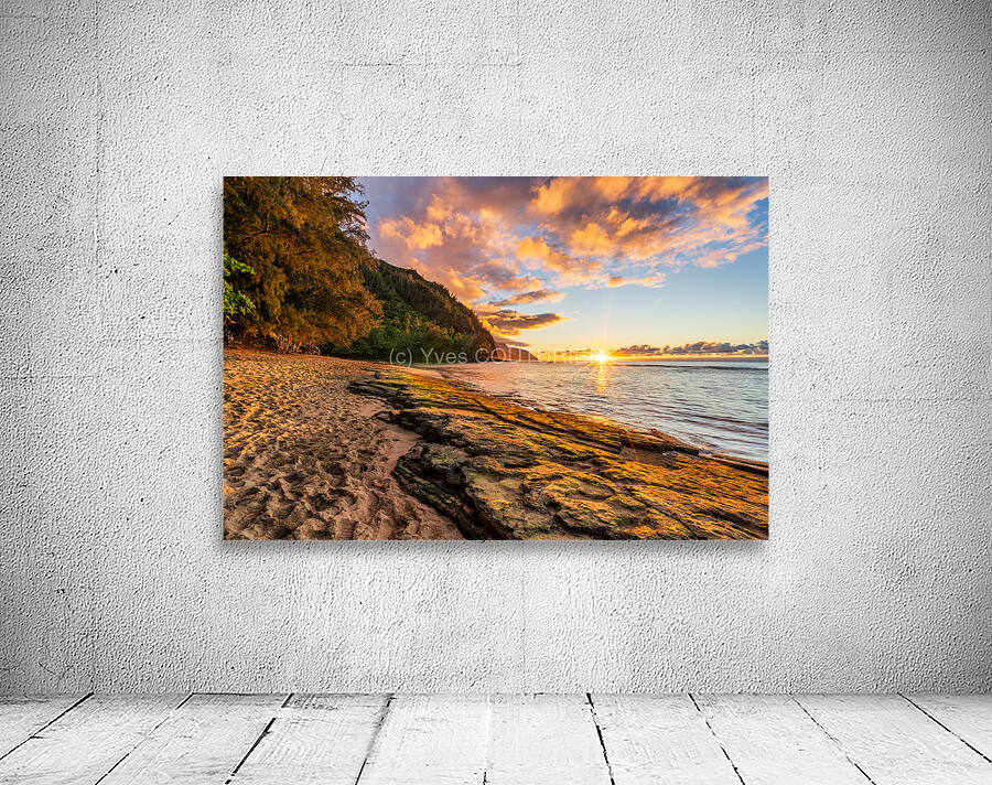 Kee beach Wall Preview