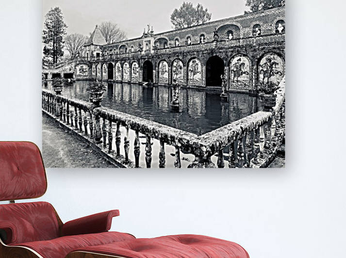 PALACE FRONTEIRA POOL  by Steve Hauer - Originals