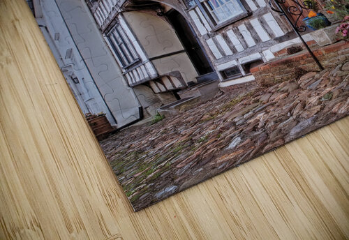 Medieval British Architecture - Dick Turpins Cottage Thaxted Gill Billington puzzle