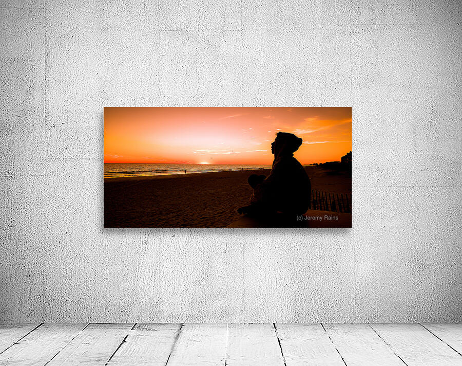 Watching the waves Wall Preview