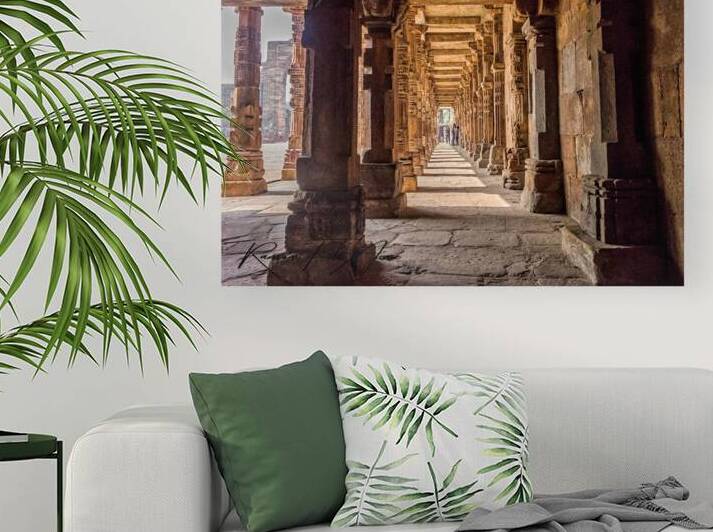 Indian  monument columns  by DomaraArtscape
