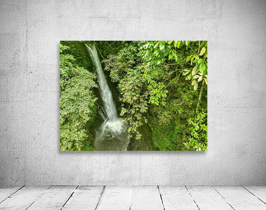 Seririt Gigit waterfall  Indonesia Wall Preview