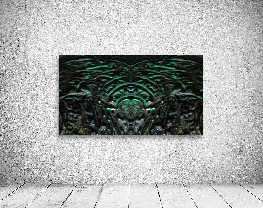1545048741834 Wall Preview