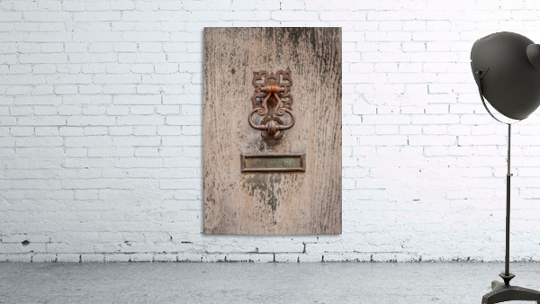 Rusty Door Knocker Wall Preview