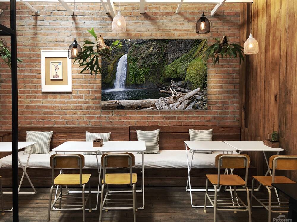 Oregon Waterfall Trail Reproduction