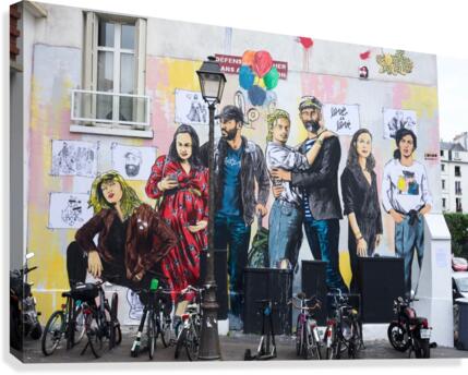 Dans Le Marais Canvas Print