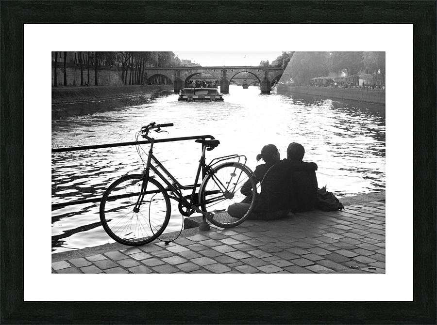 Couche du Soleil - La Seine Picture Frame print