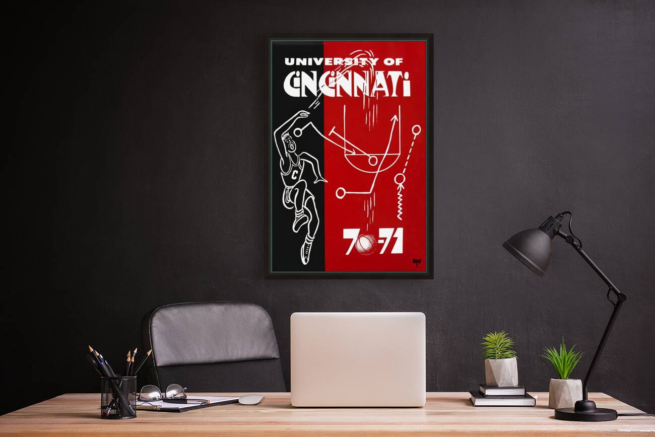 1970 Cincinnati Bearcats Basketball Art Reproduction