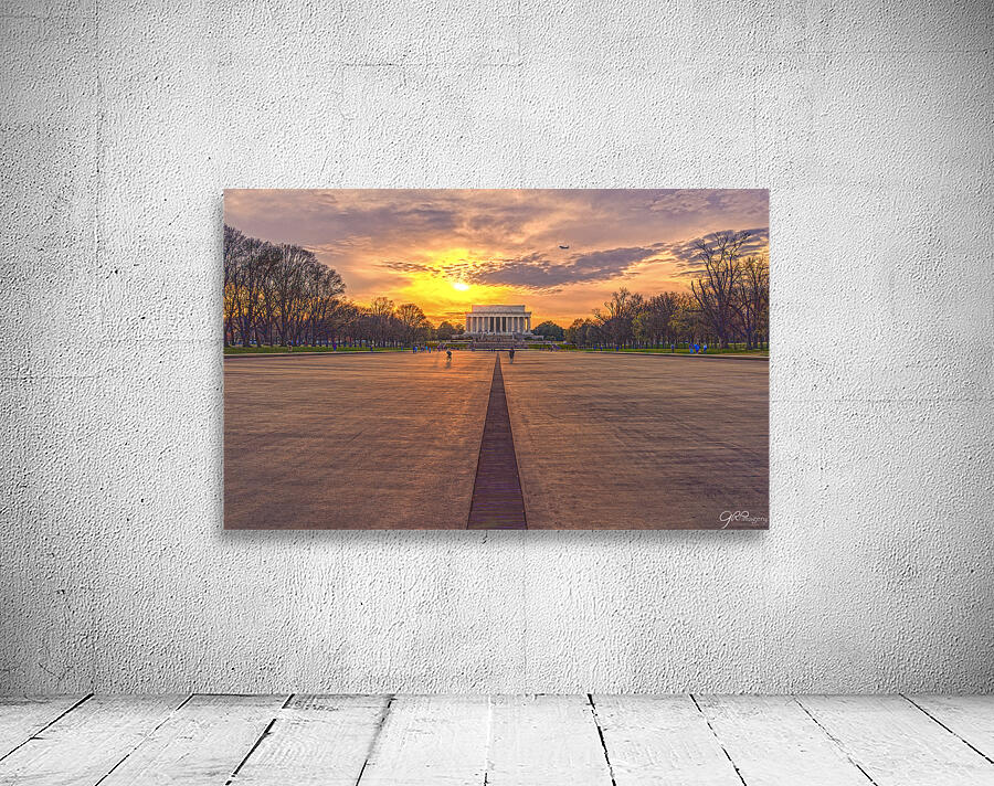 Empty Reflecting Pool Wall Preview