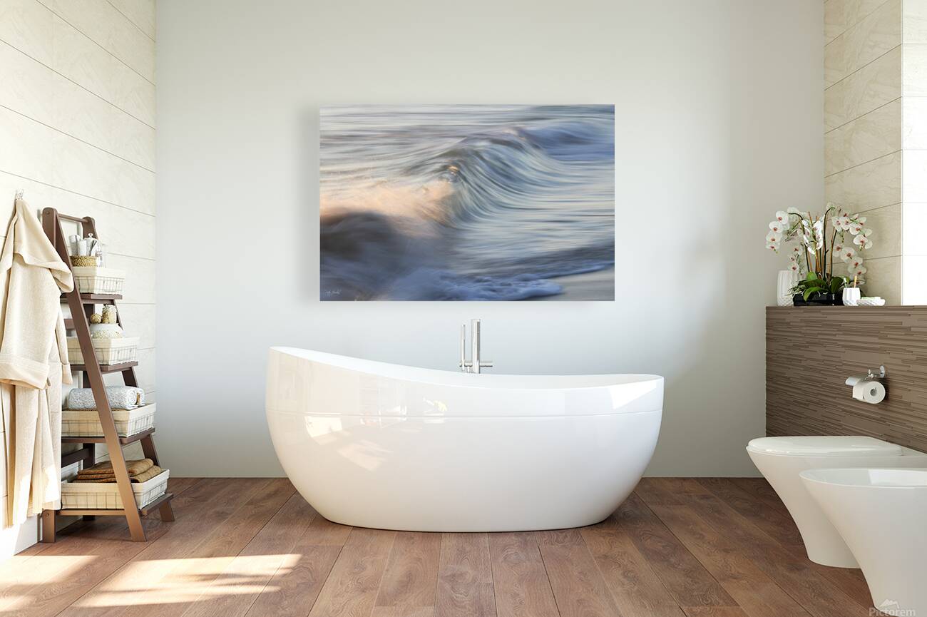 Blue Swell with Splash  72.48 Reproduction