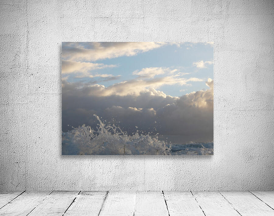 Crystal Splash One  36.27 Wall Preview