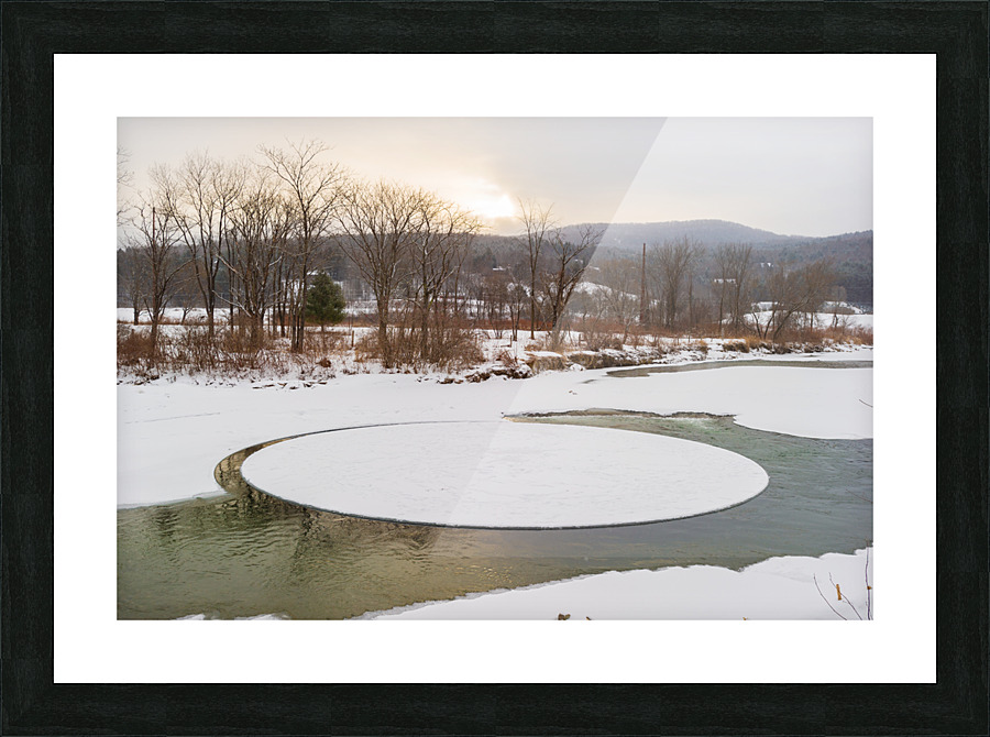 DL100205 05 Picture Frame print