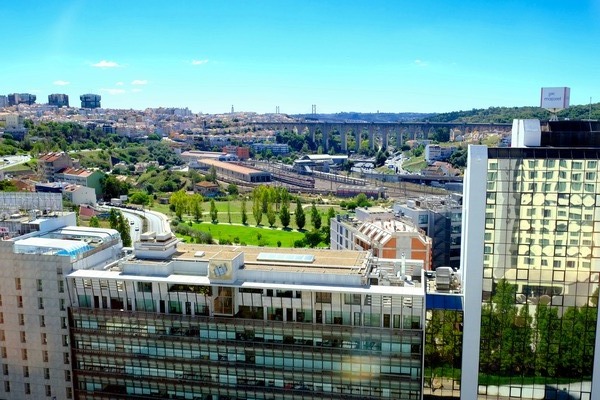 Captivating View from Corinthia Hotel Téléchargement Numérique