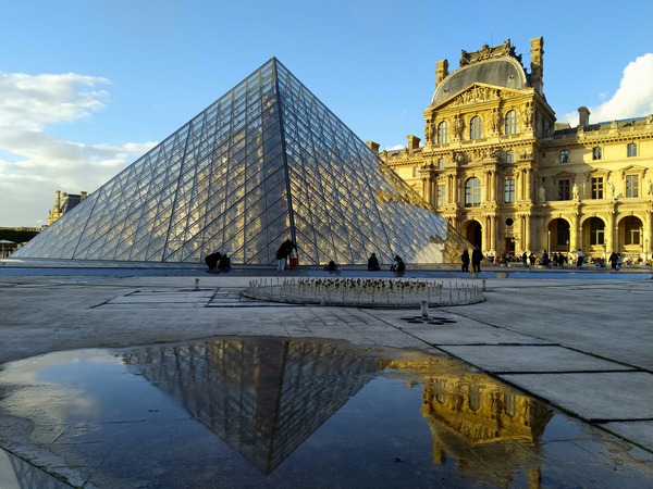 I Louvre Reflections Digital Download