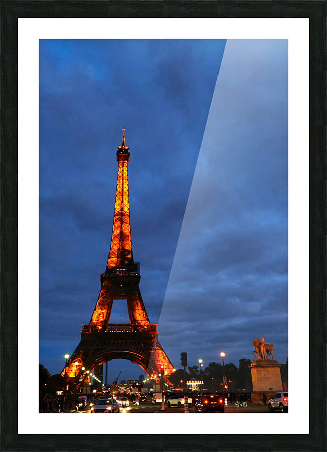Eiffel Tower at Night 2 Impression et Cadre photo