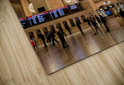 Gathering at Grand Central Station Click4Pix puzzle