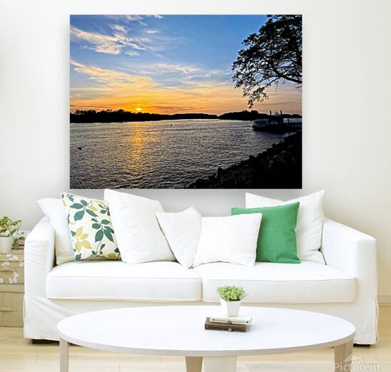 Sunset Port – La Crosse Horizon Reproduction