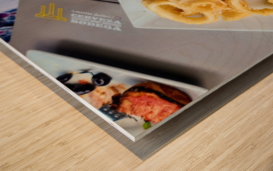 Lemon & Crunch: The Art of Simplicity Wood print