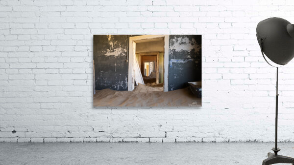 Kolmanskop 2 Wall Preview
