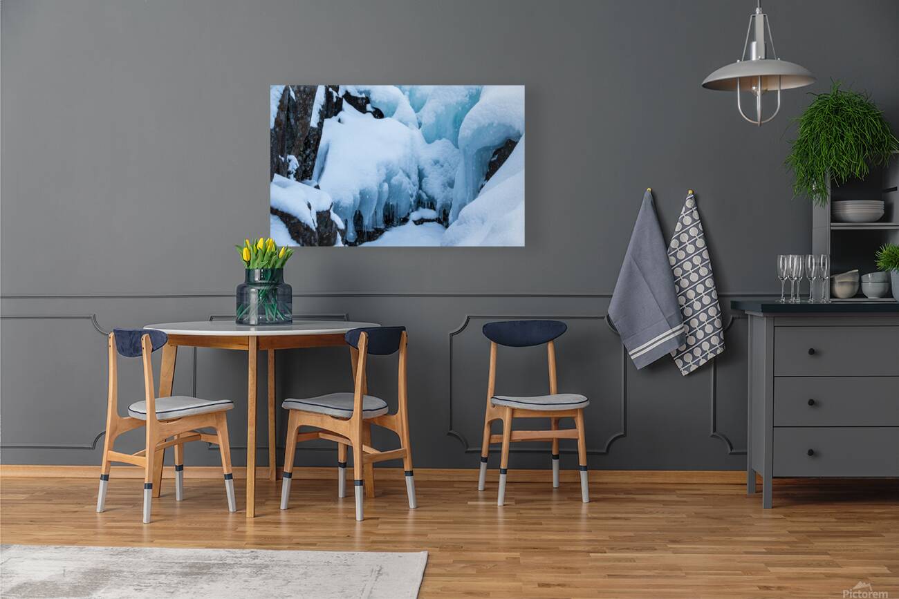 Lake Superior Ice Cavern Reproduction