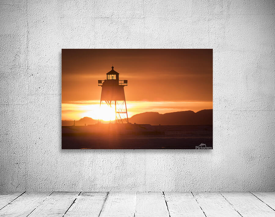Grand Marais Minnesota Lighthouse Sunset Wall Preview