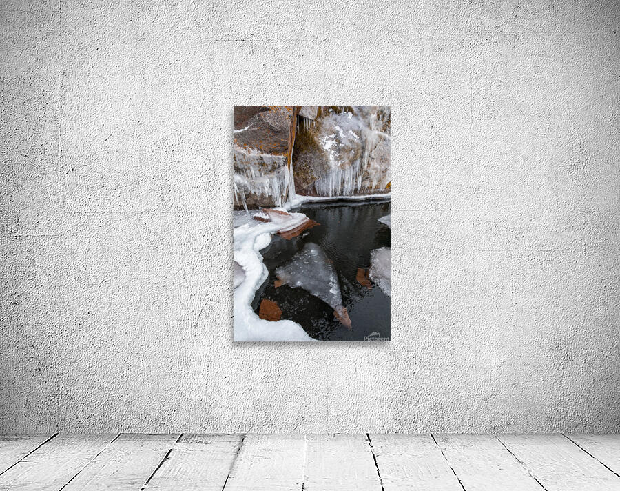 Lake Superior Ice Cove Wall Preview