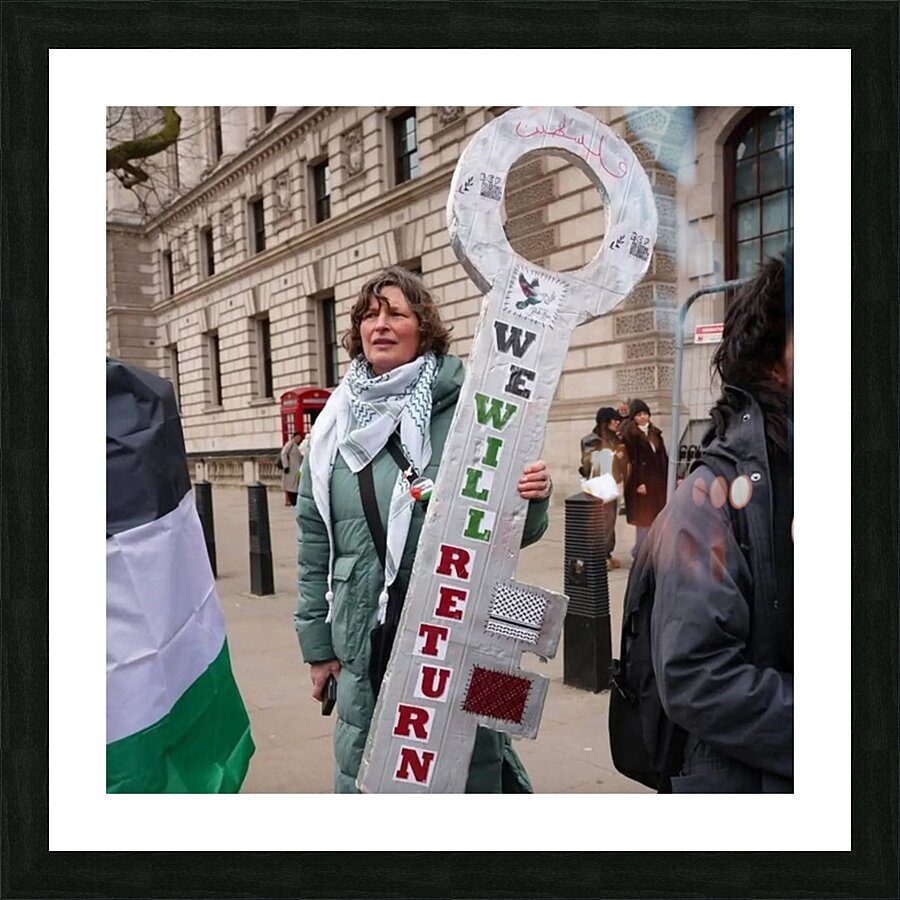 Palestine - we will return Picture Frame print