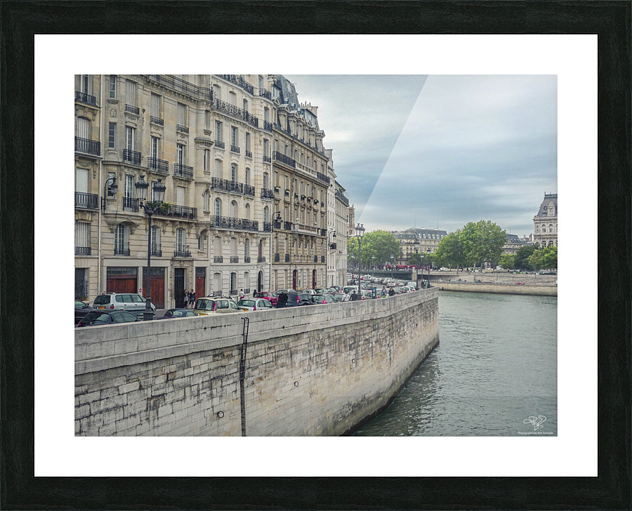 Ile de la Cite Picture Frame print