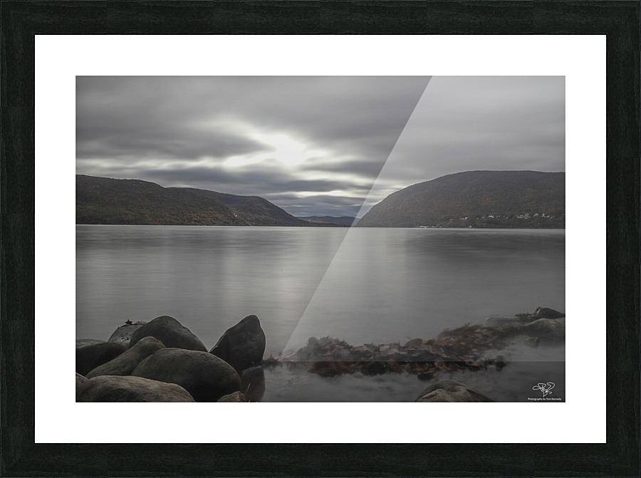 Hudson River Long Exposure Picture Frame print